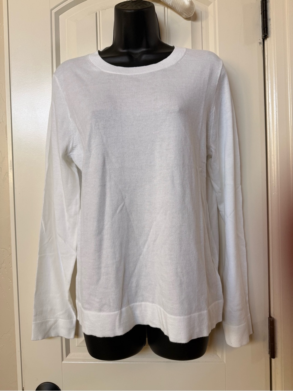 J. Crew Factory Teddie White Crewneck Lightweight Pullover sweater